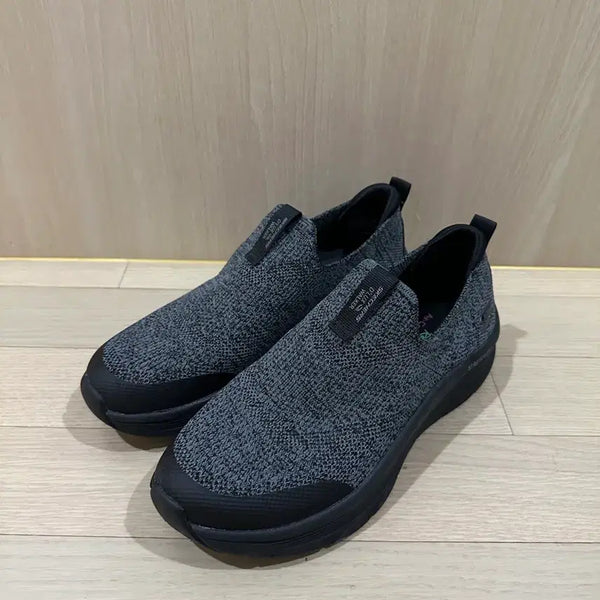 [BUNJANG] Skechers Deluxe Walker Quick Upgrade Running Shoes (Size 245) / (새상품) 스케쳐스 디럭스워커 퀵업그레이드 러닝화 245