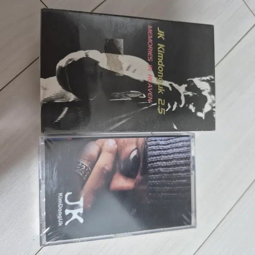 [BUNJANG] Kim Dong Wook JK Memories In Heaven 2.5th & 1st Album Cassette Tape Bundle Set (Sealed) / 미개봉 김동욱 JK Memories In Heaven 2.5집 1집 카세트 테이프 앨범