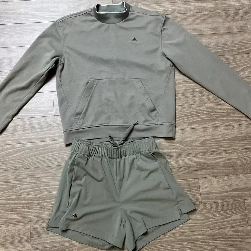[BUNJANG] Adidas Training Set (Women's Size S) / 아디다스 트레이닝 세트(여자55사이즈, s사이즈)