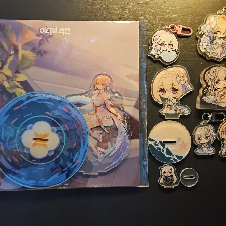 [BUNJANG] Eternal Return Eva Goods Acrylic Stand & Keychain Set / 이터널리턴 이바 굿즈 팝니다 (이리 이바)