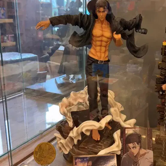 [BUNJANG] Attack on Titan Eren Yeager Resin Figure / Typical scene 에렌예거 레진 피규어 팝니다