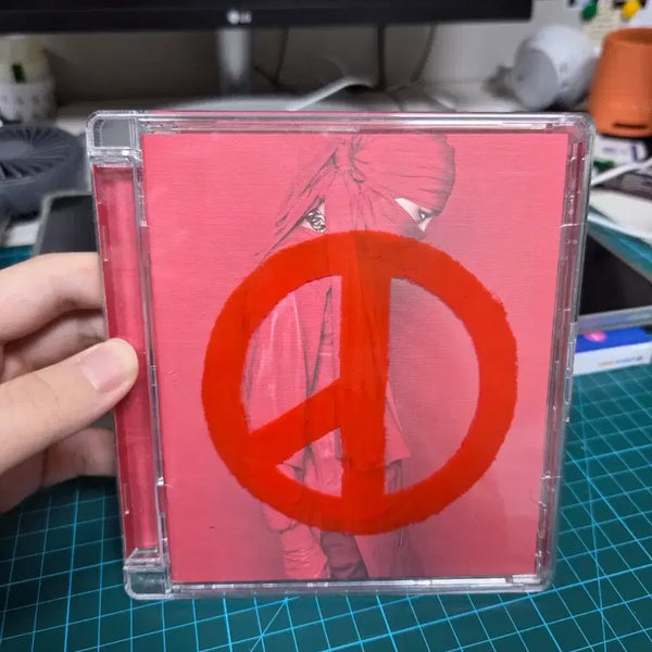 [BUNJANG] G-Dragon Coup D'etat Red Official Album / 지드래곤 쿠데타 레드