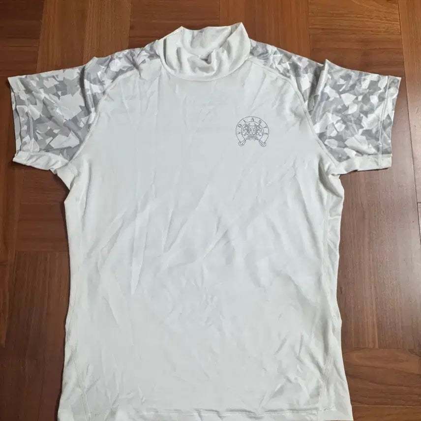 [BUNJANG] Volante Camo White Compression Top Size 2 / 볼란테 카모 흰색 컴프레션 2사이즈