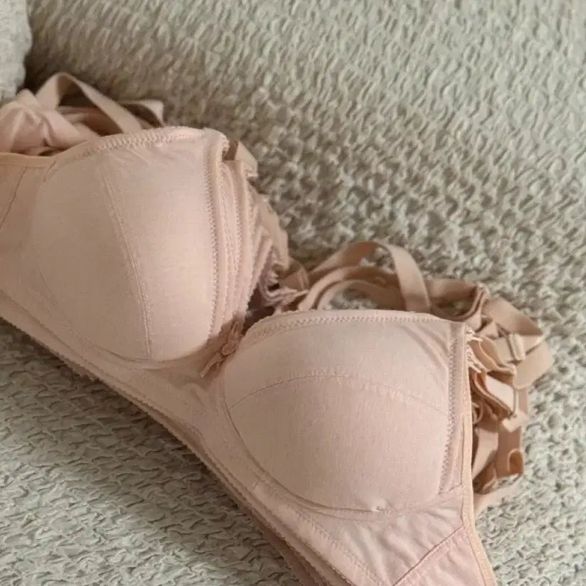 [BUNJANG] Nursing Seamless Cotton Bra 5-Piece Set with Pads / 수유 여성 브라