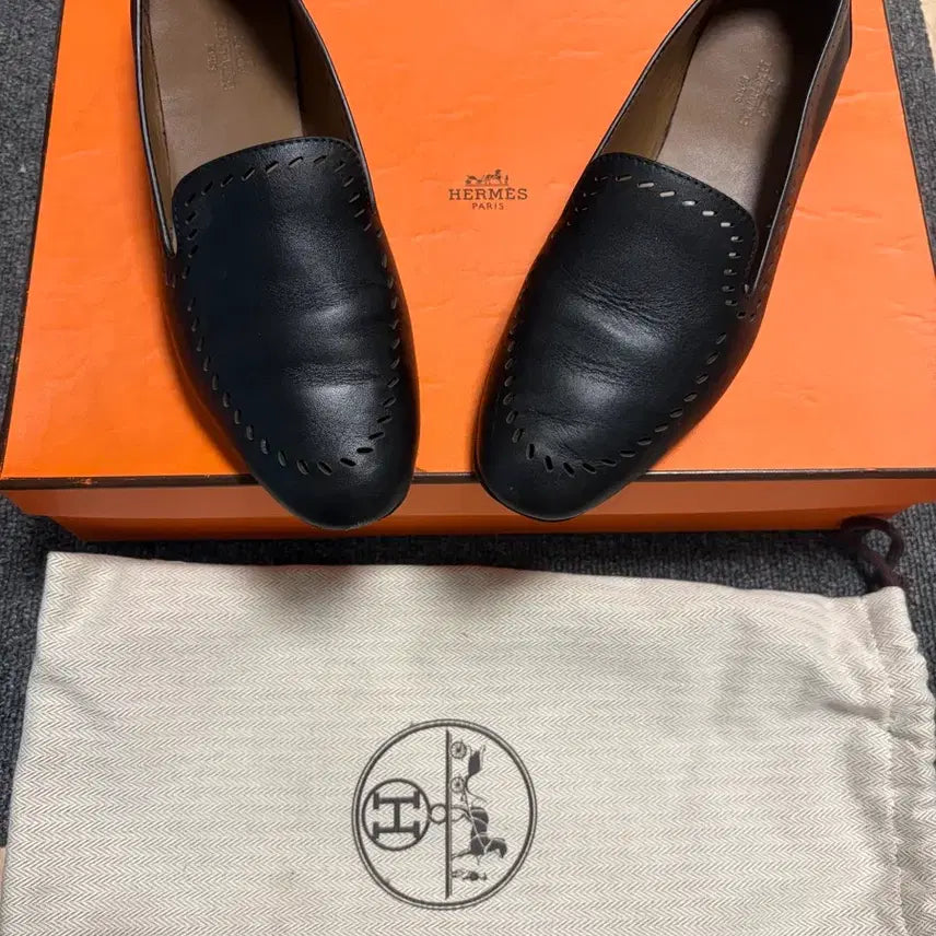 [BUNJANG] Hermes Classic Leather Loafers Brown Size 35 (230-35) / 에르메스 클레식 레더로퍼 /35size (230-35)