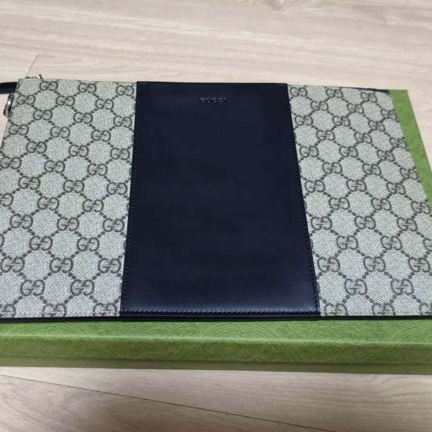 [BUNJANG] Gucci Eden Clutch Bag / 구찌 에덴 클러치