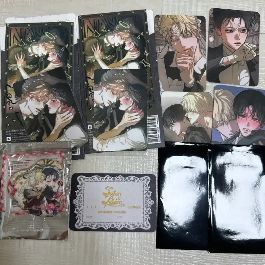 [BUNJANG] Le Bom Romantique Apocalypse Deco Photo Pack Photocard & Badge Set / 레봄 낭만묵시록 데코포토팩 포카 캔뱃지 입장특전 구매특전 세트