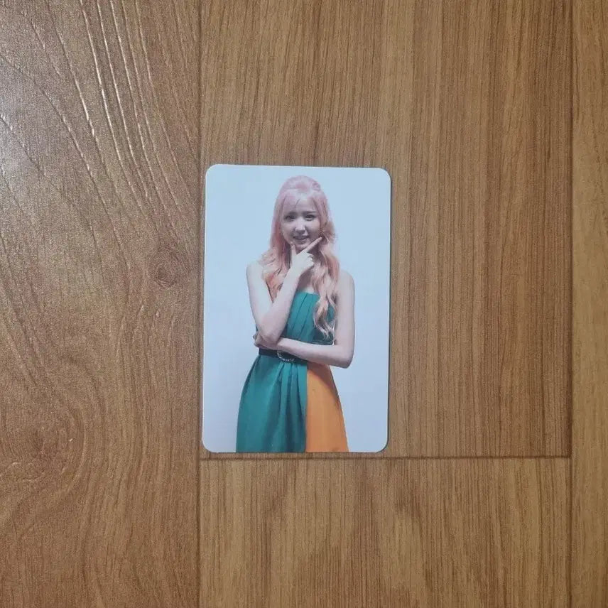 [BUNJANG] IZ*ONE Fiesta I AM Hitomi Honda AR Photocard / 아이즈원 피에스타 I AM 혼다 히토미 AR 포토카드 (포카)
