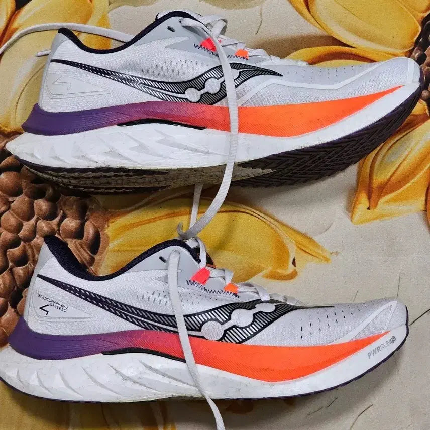 [BUNJANG] Saucony Endorphin Speed 4 Viziorange Running Shoes / [275]써코니 엔돌핀 스피드4 비지오렌지