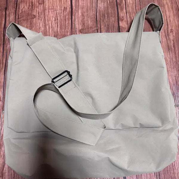 [BUNJANG] Majieuntitle Post Bag Beige / 마지언타이틀 포스트백 베이지