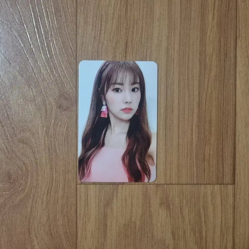 [BUNJANG] IZ*ONE Fiesta I AM Kang Hye Won Photocard / 아이즈원 피에스타 I AM 강혜원 포토카드 (포카)