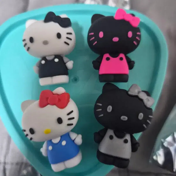 [BUNJANG] Hello Kitty Magnet 4-Piece Set / 헬로키티 마그넷 4종 세트