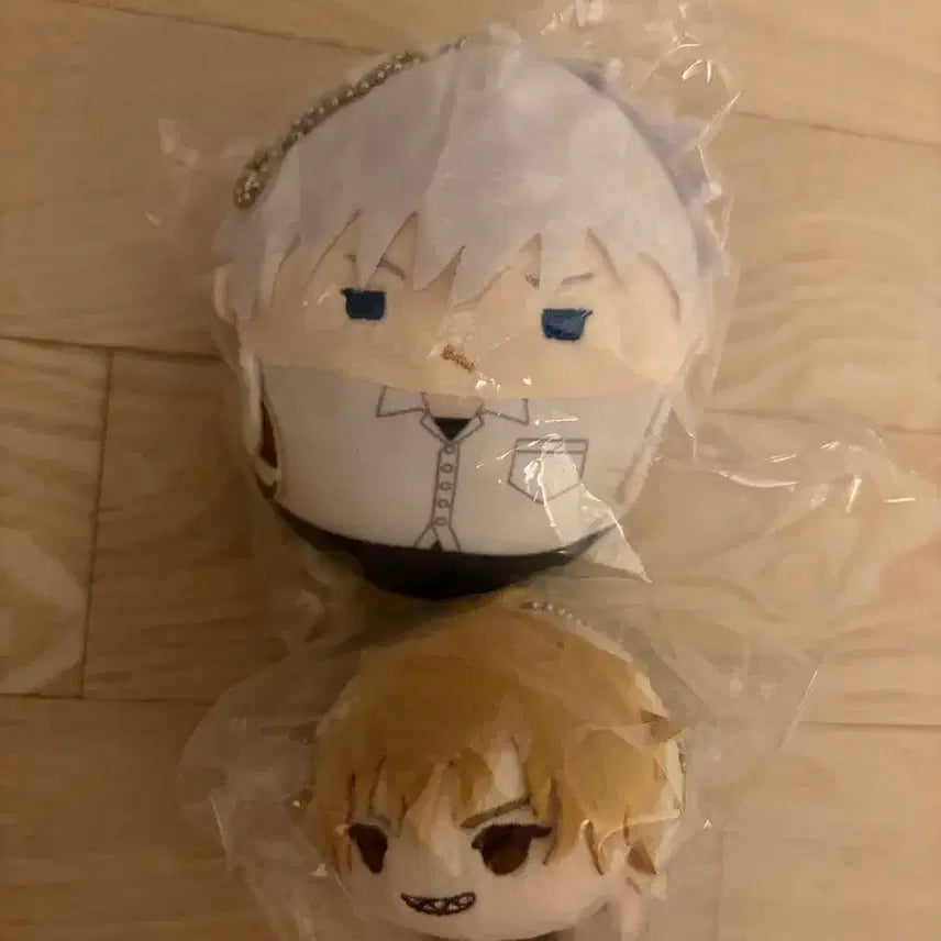 [BUNJANG] Gojo Satoru Fuwa Fuwa Plush & Denji Plush Bundle / 고죠사토루 후와 / 덴지 누이 일괄 판매