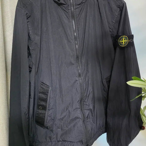 [BUNJANG] Stone Island Crinkle Lab Hooded Sweatshirt Size M / 스톤아일랜드 크링클랩스 후드 26s/s M사이즈