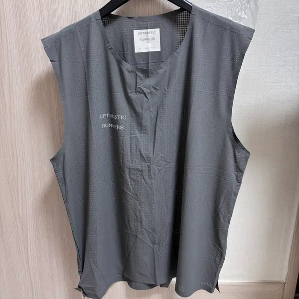 [BUNJANG] Optimistic Runners Crop Tank Top XS / 옵티미스틱 러너스 크롭 탱크탑 새상품 xs