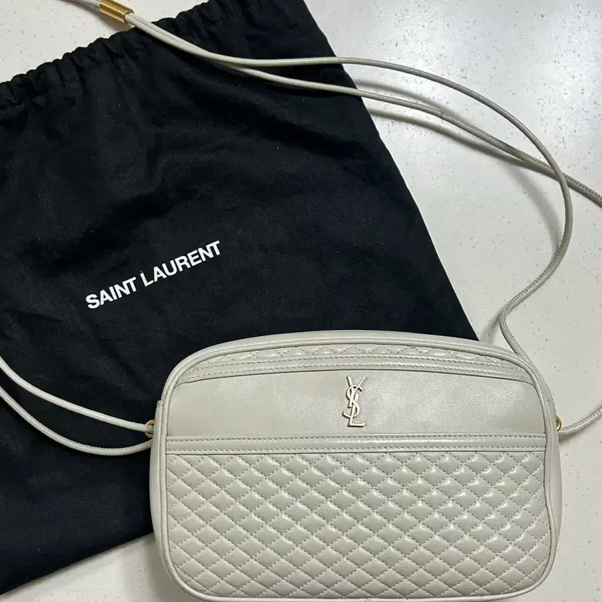 [BUNJANG] Saint Laurent Victoire Rouge Eros Crossbody Bag / 생로랑 빅투아르 루즈 에로스 크로스백