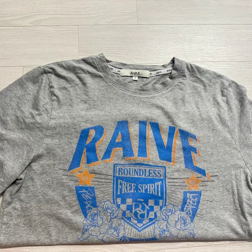 [BUNJANG] RAVE Short Sleeve T-Shirt (01S) / 레이브 반팔티셔츠(01S)