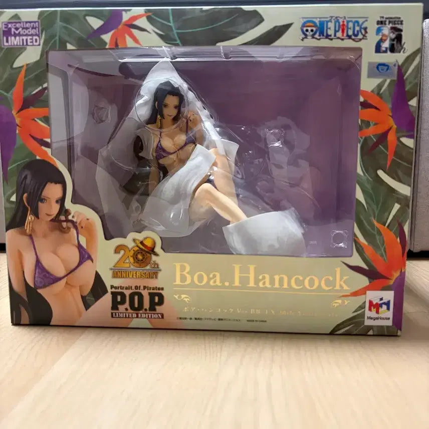 [BUNJANG] Bandai Ichiban Shoji ONE PIECE Boa Hancock POP BB 20th Anniversary Ver. Figure (Opened & Displayed) / 택포 15.5) 원피스 보아 핸콕 피규어 pop bb 20주년 기념 (개봉 및 전시)