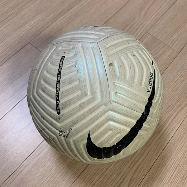 [BUNJANG] Nike Flight Soccer Ball - White / 나이키 플라이트 축구공 화이트