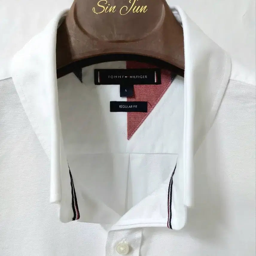 [BUNJANG] Tommy Hilfiger Oxford Shirt L (105) / 타미힐피거 옥스포드 셔츠 105