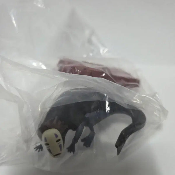 [BUNJANG] Ghibli Spirited Away No-Face Figure (Sealed) / 가오나시 피규어 미개봉 지브리 센과치히로의행방불명