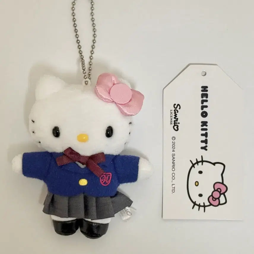[BUNJANG] Sanrio Hello Kitty 50th Anniversary Limited School Uniform Mascot Keychain / 산리오 헬로키티 키티 50주년 팝업 한정 교복 마스코트 키링