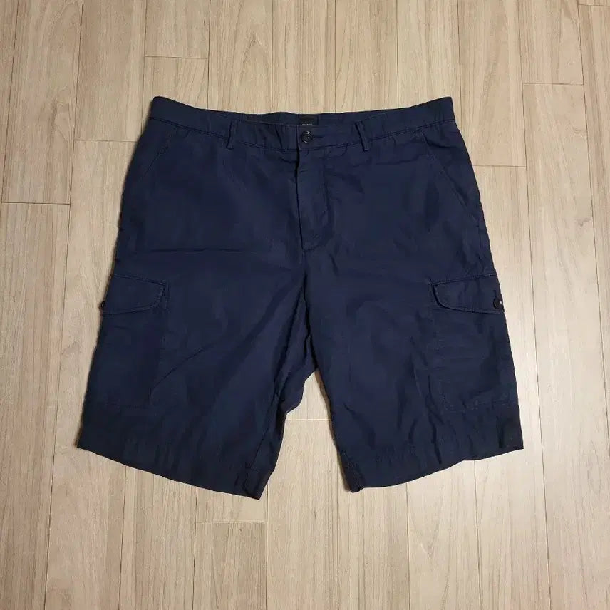[BUNJANG] Hugo Boss Ripstop Cargo Shorts Dark Navy / 휴고보스 립스탑 카고 쇼츠 반바지 다크 네이비 34~35