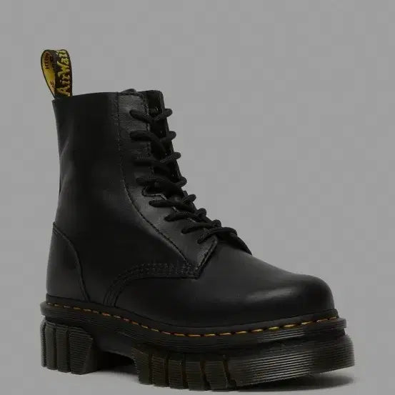 [BUNJANG] Dr. Martens Audrick 8-Eye Boot Black / 닥터마틴 오드릭 8홀 블랙 워커 [새상품]