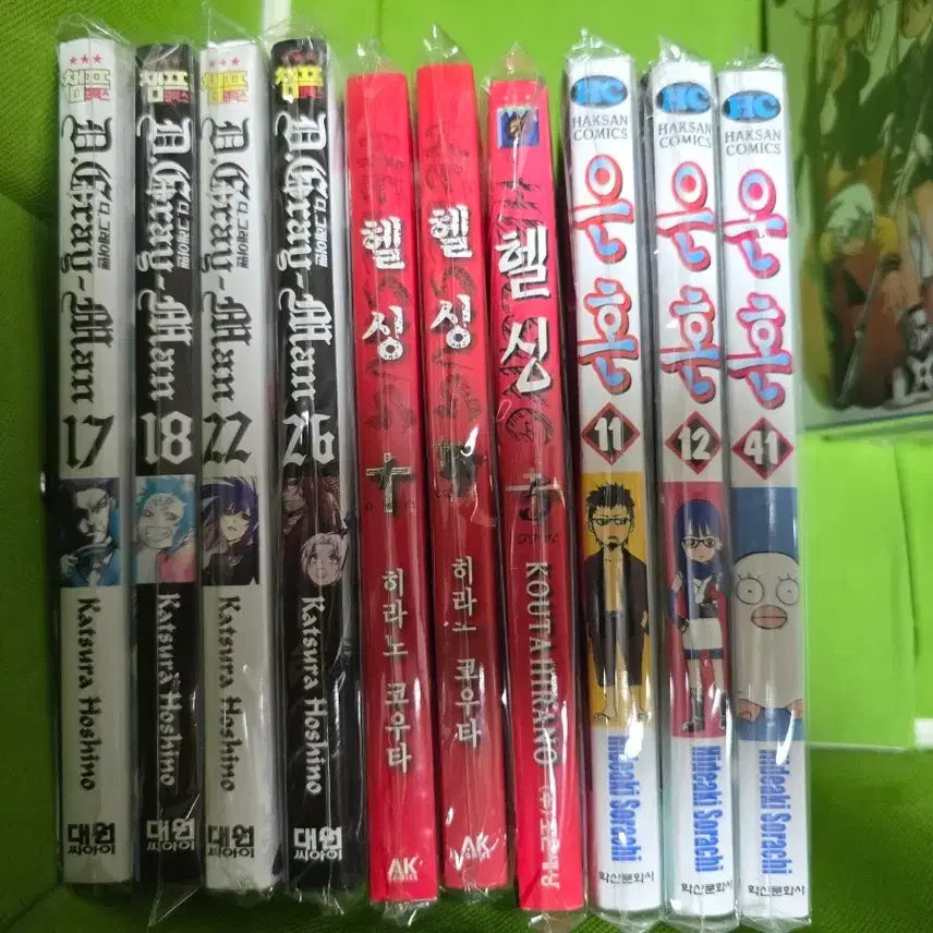 [BUNJANG] D.Gray-man, Hellsing, Gintama Manga Volumes / 디그레이맨, 헬싱, 은혼 만화 양도