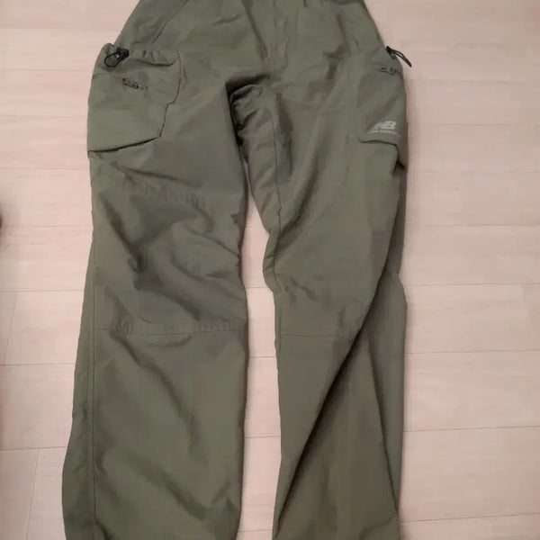 [BUNJANG] New Balance Cargo Pants Khaki S / 뉴발란스 카고 팬츠 카키색S