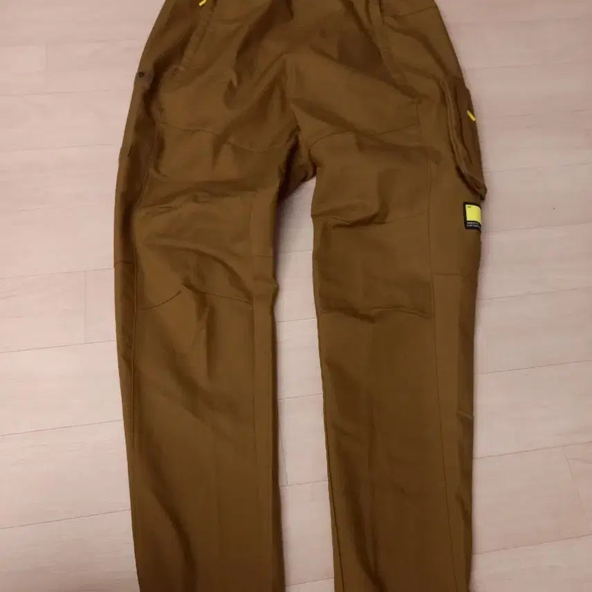 [BUNJANG] Adidas Cargo Pants Khaki Size S / 아디다스 카고바지S
