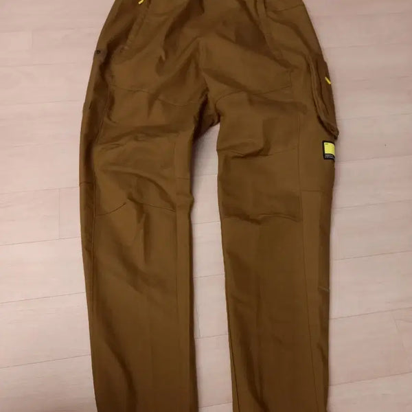[BUNJANG] Adidas Cargo Pants Khaki Size S / 아디다스 카고바지S