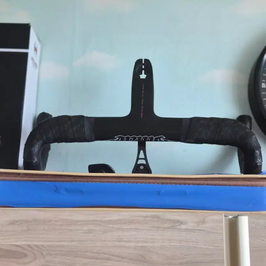 [BUNJANG] ARMA Carbon Handlebar with Speedometer Mount / 아르마 핸들바