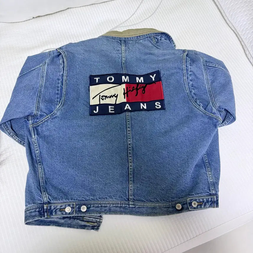 [BUNJANG] Vintage Tommy Hilfiger Big Logo Denim Jacket / (빈티지) 타미힐피거 빅로고 데님 청자켓