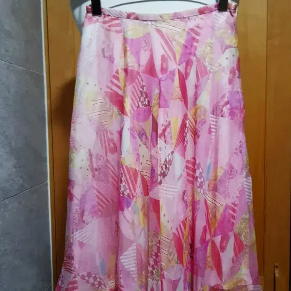 [BUNJANG] Tocca Silk Skirt / tocca 실크 스커트