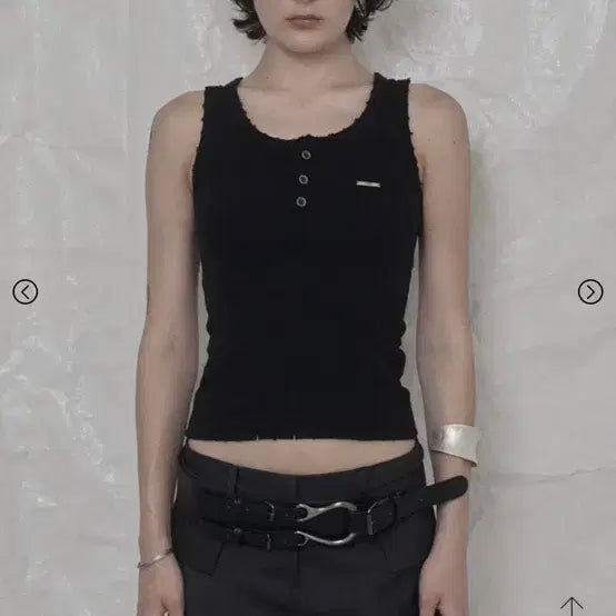 [BUNJANG] ANIV Pigment Washing Sleeveless Tank Top Black / ANIV 컷 피그먼트 워싱 슬리브리스 나시 블랙