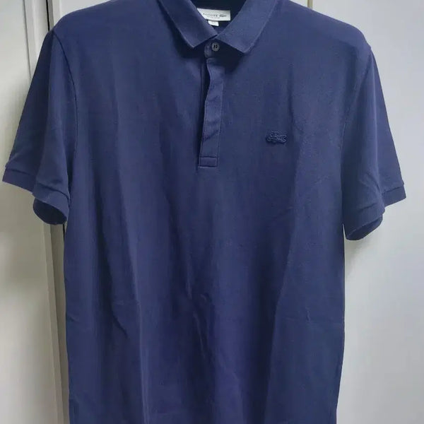 [BUNJANG] Lacoste Polo Shirt Navy / 라코스테 카라티 네이비(경량 패딩 블루종 자켓 조끼 집업 파리폴로)