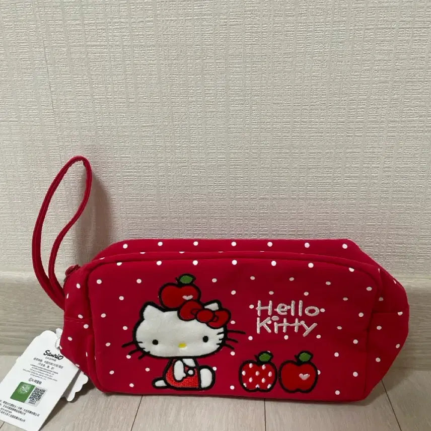[BUNJANG] Hello Kitty Polka Dot Pouch / 헬로키티 파우치 팔아용