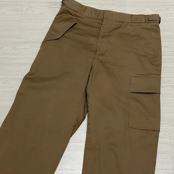[BUNJANG] Solid Homme 22SS Cargo Pants Brown (Size 50) / 솔리드옴므 22ss 카고 팬츠 브라운(50)