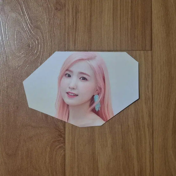 [BUNJANG] IZ*ONE Fiesta I WAS Hitomi Honda Polygonal Postcard / 아이즈원 피에스타 I WAS 혼다 히토미 다각형 엽서