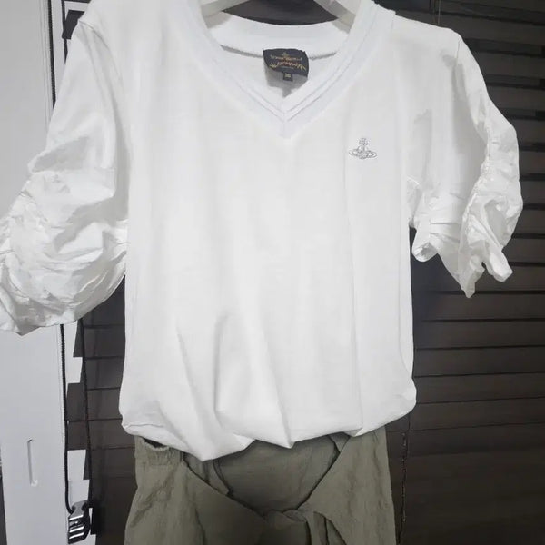 [BUNJANG] Vivienne Westwood White Short Sleeve V-Neck T-Shirt / 비비안웨스트우드 화이트 반팔 브이넥 티셔츠