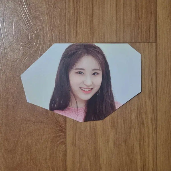 [BUNJANG] IZ*ONE Fiesta I WAS Chaeyeon Polygonal Postcard / 아이즈원 피에스타 I WAS 이채연 다각형 엽서