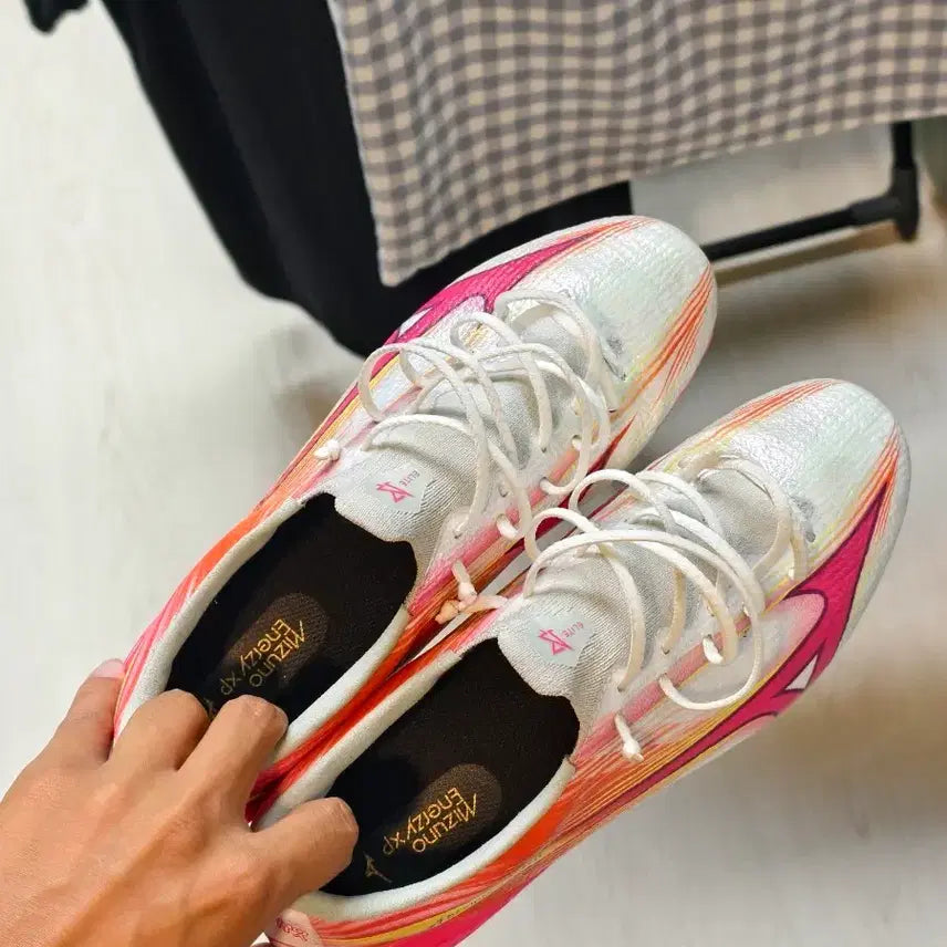 [BUNJANG] Mizuno Alpha 3 Japan MD Cleats (260mm) / 알파3 엘리트 AG 260mm