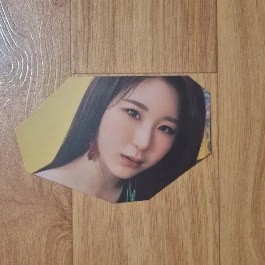 [BUNJANG] IZ*ONE Fiesta I AM Chaeyeon Polygon Postcard / 아이즈원 피에스타 I AM 이채연 다각형 엽서