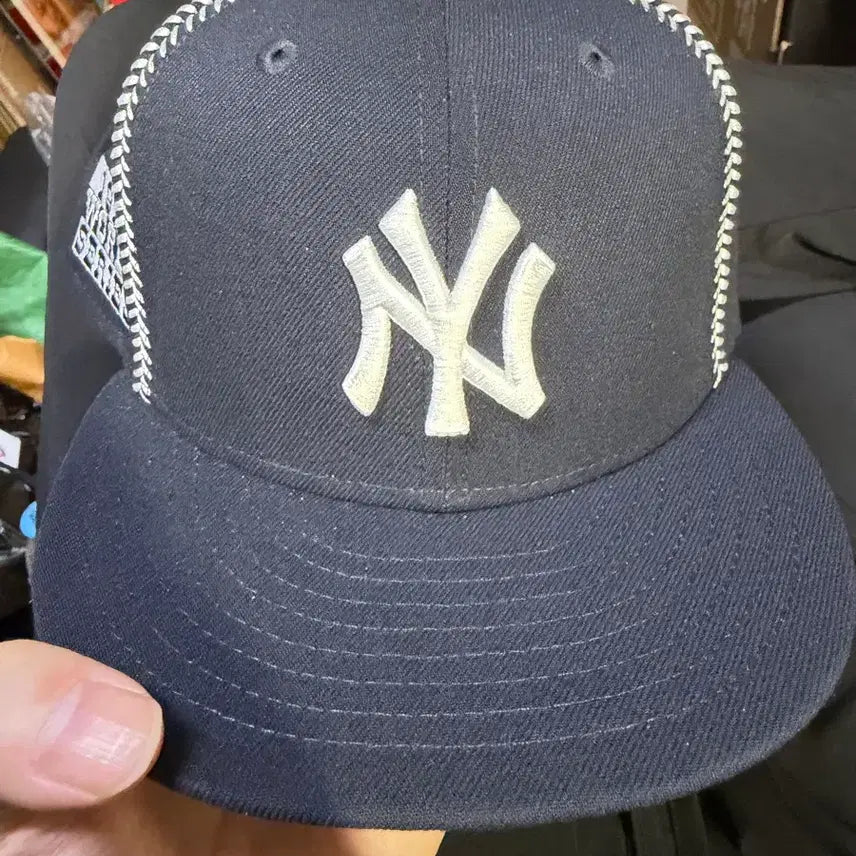 [BUNJANG] MLB New York Yankees Ball Stitch Fitted Cap Navy / MLB 뉴욕 양키스 볼 스티치 피티드캡 네이비