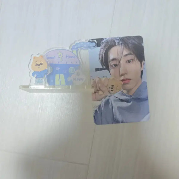 [BUNJANG] Stray Kids SKZ STAY IN OUR LITTLE HOUSE 2026 Fan Meeting Standee & Photocard / 스키즈 SKZ (STAY IN OUR LITTLE HOUSE) 26년 팬미팅 스탠드 & 포카