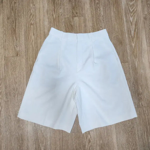 [BUNJANG] Uniqlo Shorts Size S / 유니클로 반바지