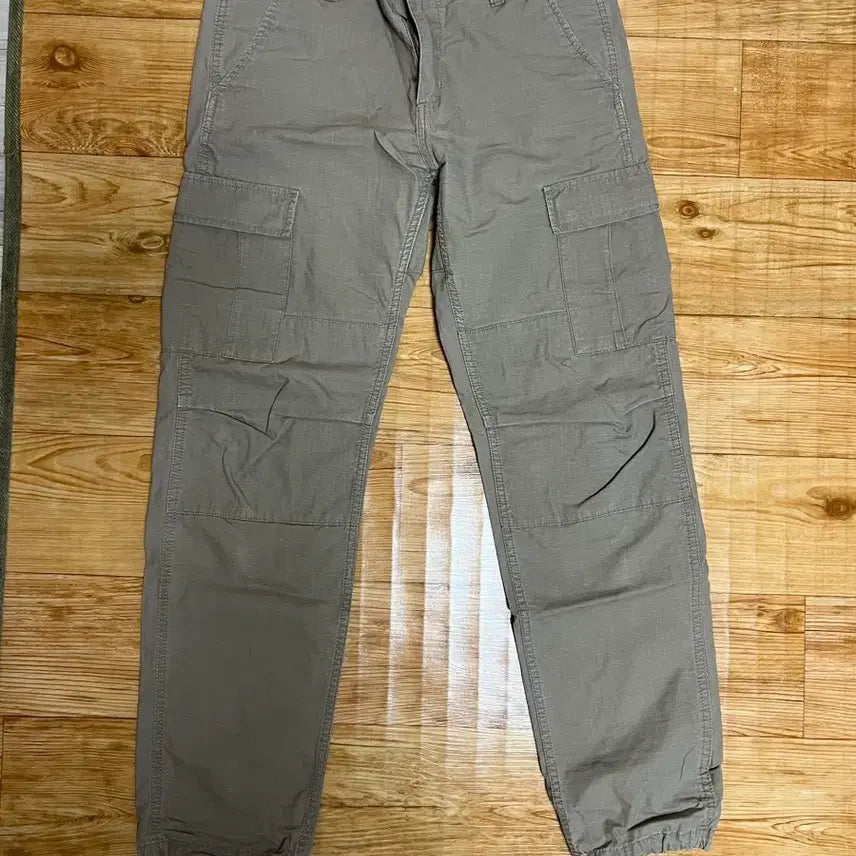 [BUNJANG] Carhartt Cargo Pants Beige / 칼하트 카고팬츠