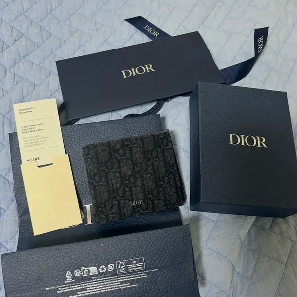 [BUNJANG] Dior Oblique Bifold Wallet Black / 디올 오블리크 반지갑 블랙 (정품 / 풀구성 / 번개케어 인증서, 구매보증서 보유)