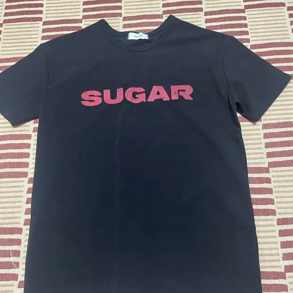 [BUNJANG] Sugar Black Muscle Fit T-Shirt / 슈가 블랙 머슬핏 티셔츠